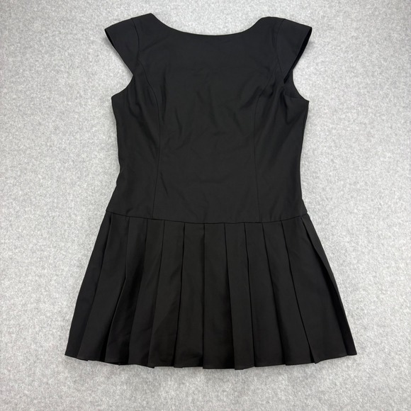 Forever 21 Dresses & Skirts - Forever 21 Mini Dress Womens XL Black Pleated Cap Sleeve Square Neck Preppy LBD